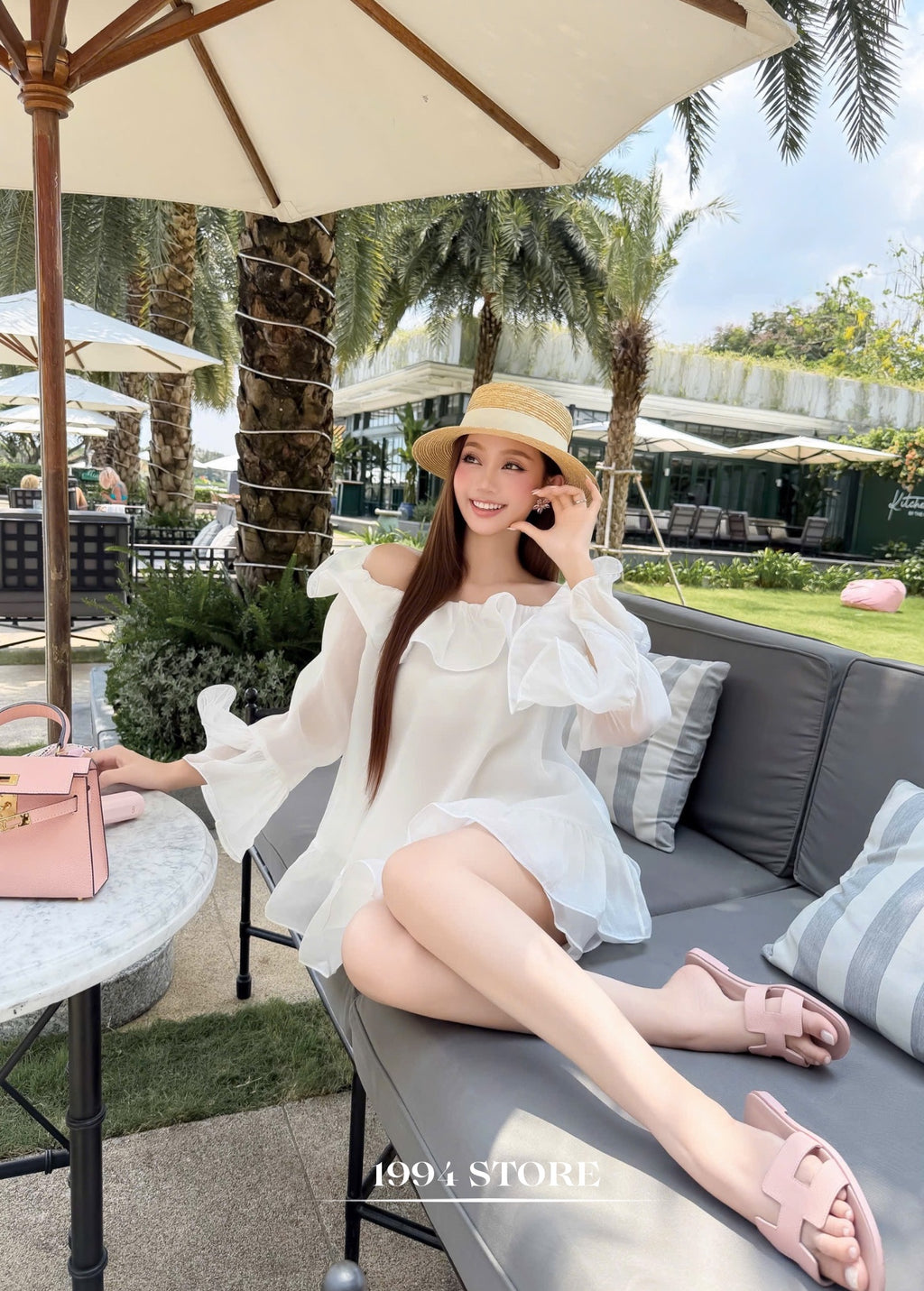 -Chloe Dress